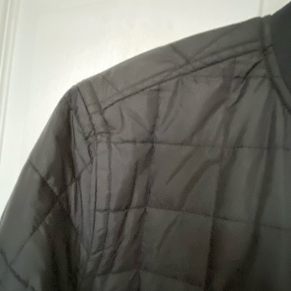 UNTUCKit  Mens Quilted Black Marsten Lightweight City Office Jacket - Sz-L - Picture 5 of 16